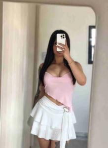 604221017: Chica busca chico en La Coruña