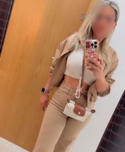 611331941: Chica busca chico en Valencia