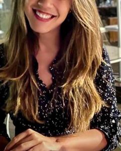 633571355: Chica busca chico en Valencia