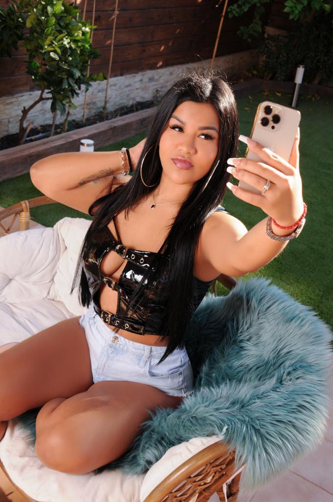 Chica busca chico en Murcia: Chica busca chico