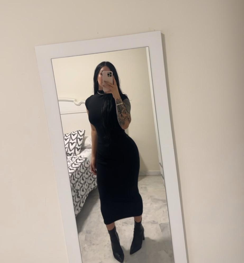 642734101: Chica busca chico en La Coruña