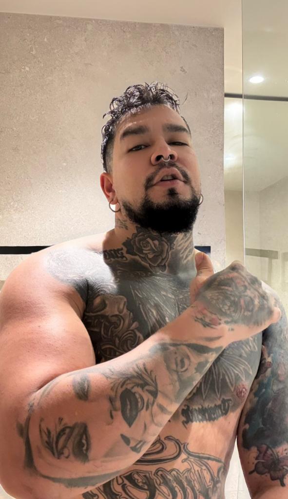 Chico busca chica en La Coruña: 