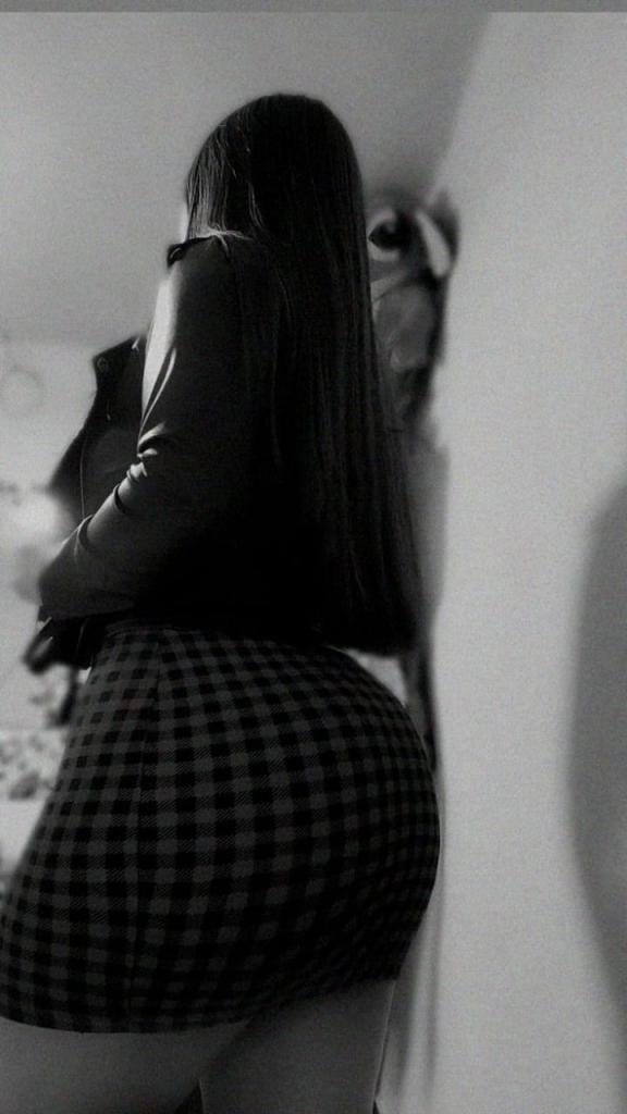 Chica busca chico en Tenerife: 