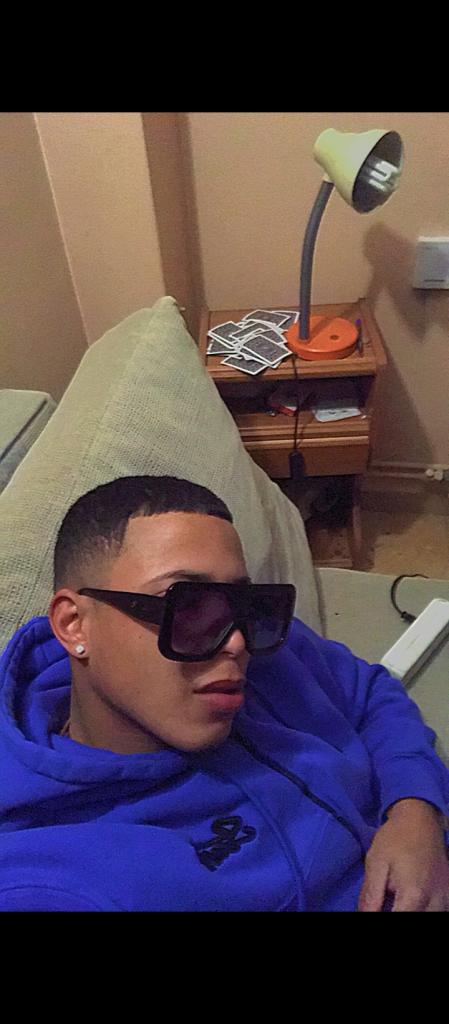 Chico busca chica en Barcelona: 