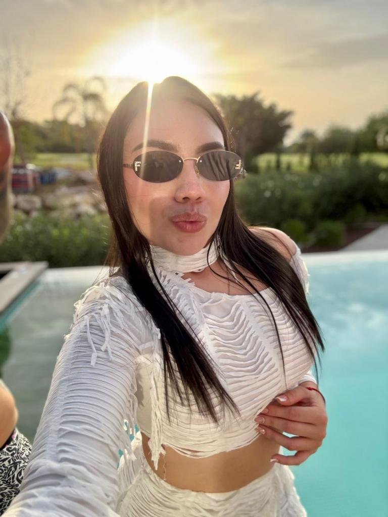 Chica busca chico en Cádiz: 