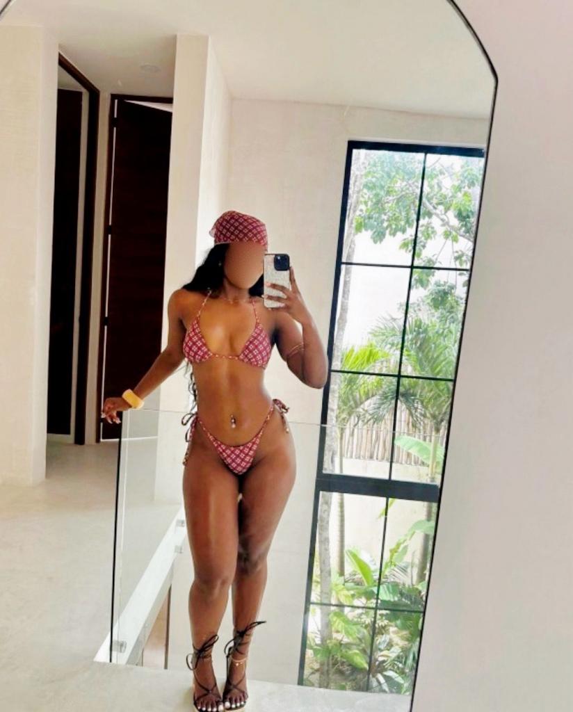 641181637: Chica busca chico en Cantabria