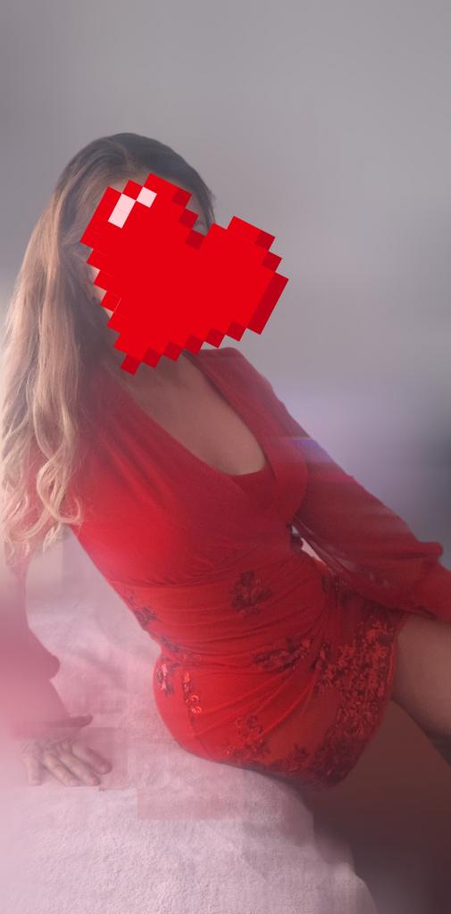 Chica busca chico en Alicante: Chica busca chico