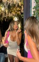 742063629: Chica busca chico en Sevilla