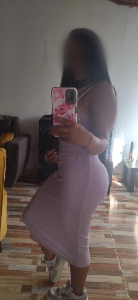 Chica busca chico en Cádiz: 