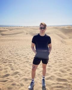 623054714: Chico busca chica en Valencia