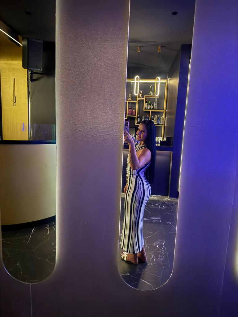 611356513: Chica busca chico en Madrid