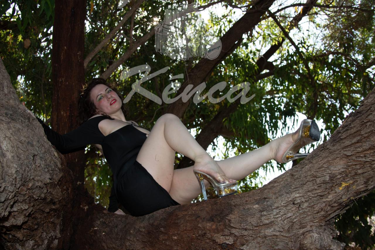 634348342: Chica busca chico en Alicante