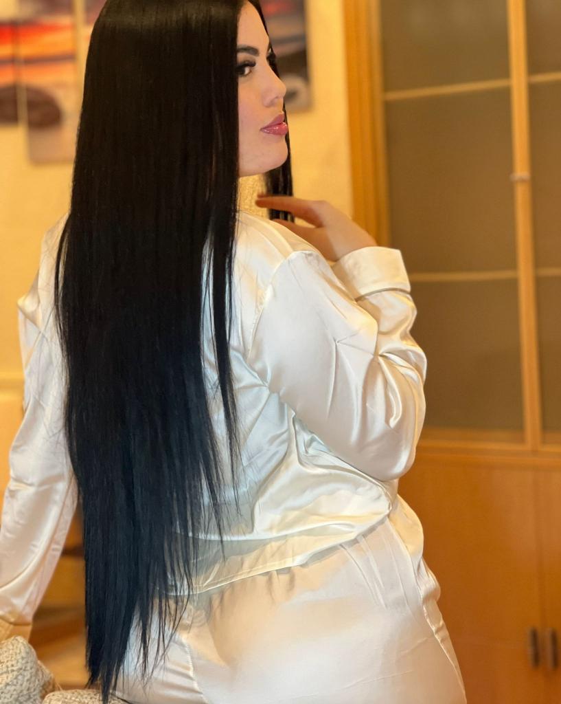 637897914: Chica busca chico en Orense