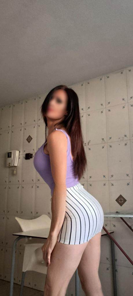 634122483: Chica busca chico en Murcia