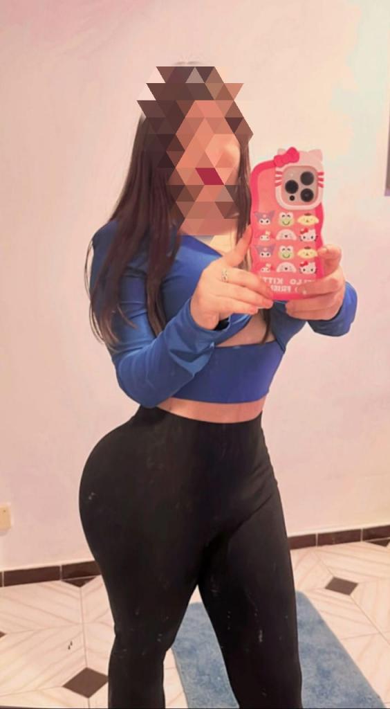 617054636: Chica busca chico en Gerona