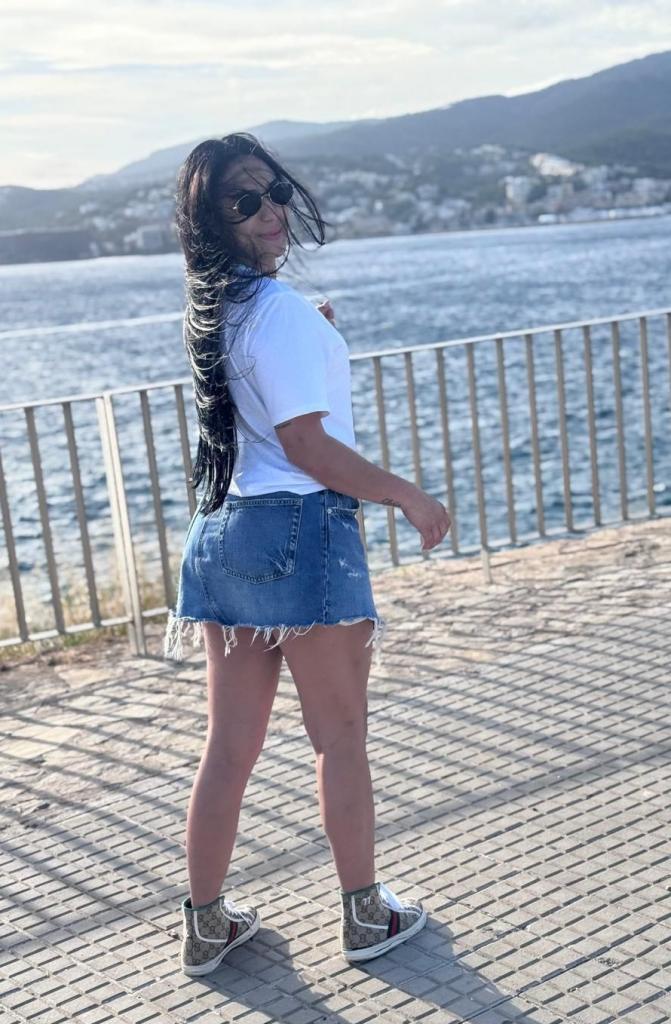 643459405: Chica busca chico en Mallorca