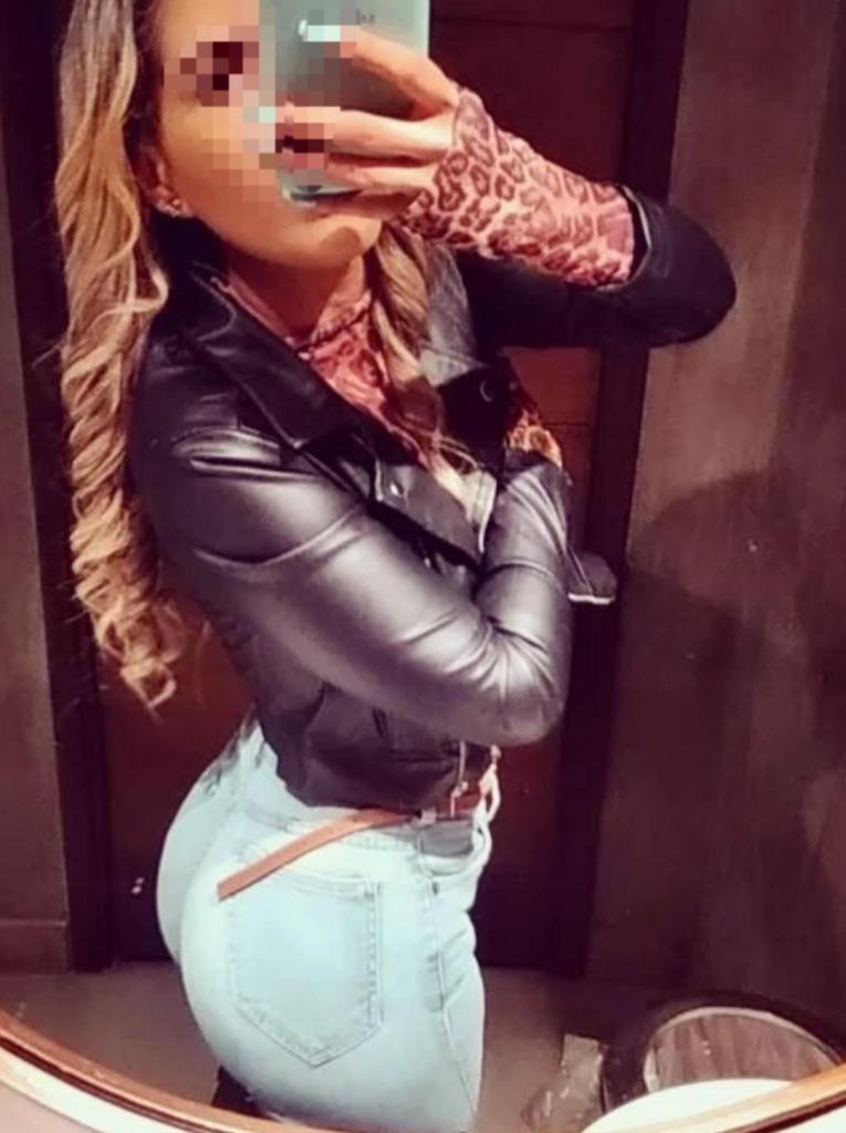 742055066: Chica busca chico en Burgos