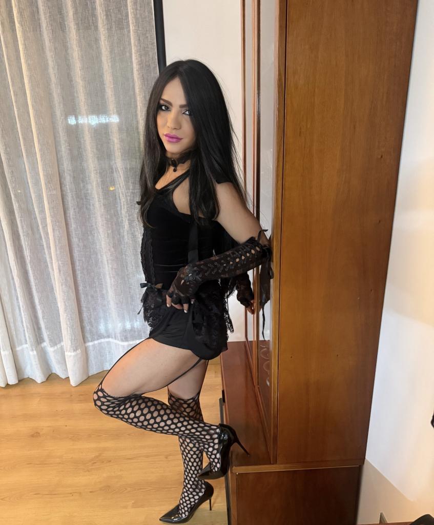 613230446: Travesti en Barcelona