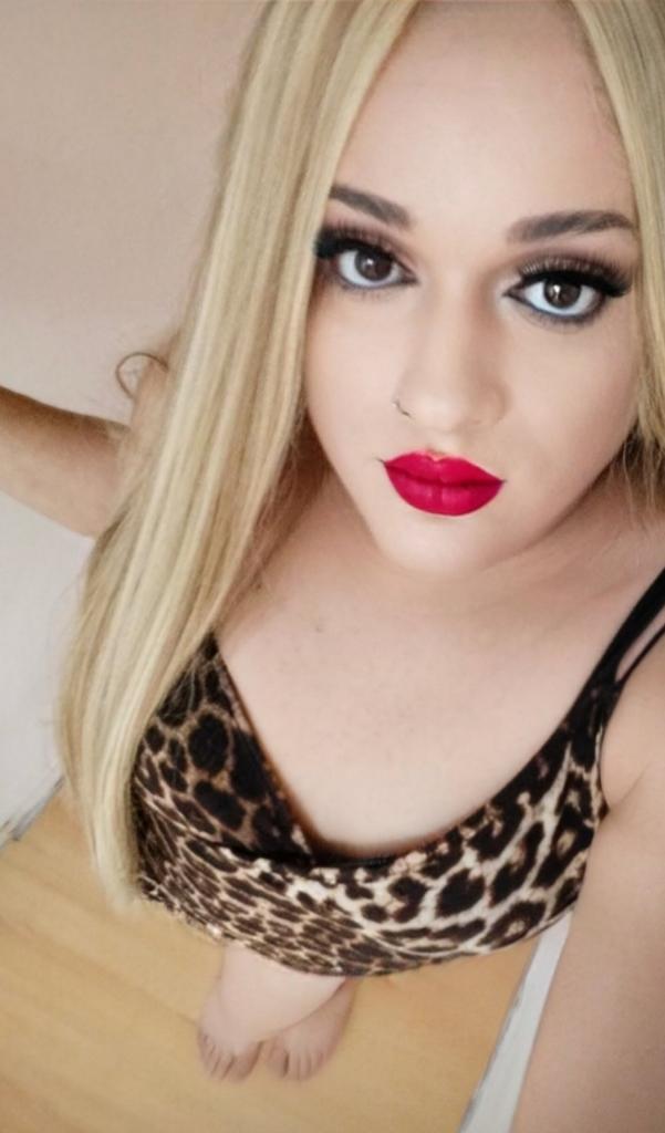 664222628: Transexual en Cantabria