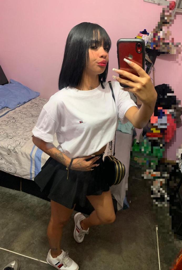 Chica busca chico en Ibiza: 