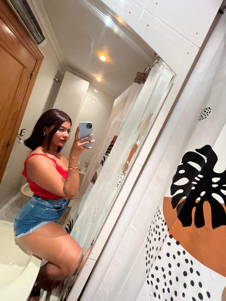 Chica busca chico en Castellón: 