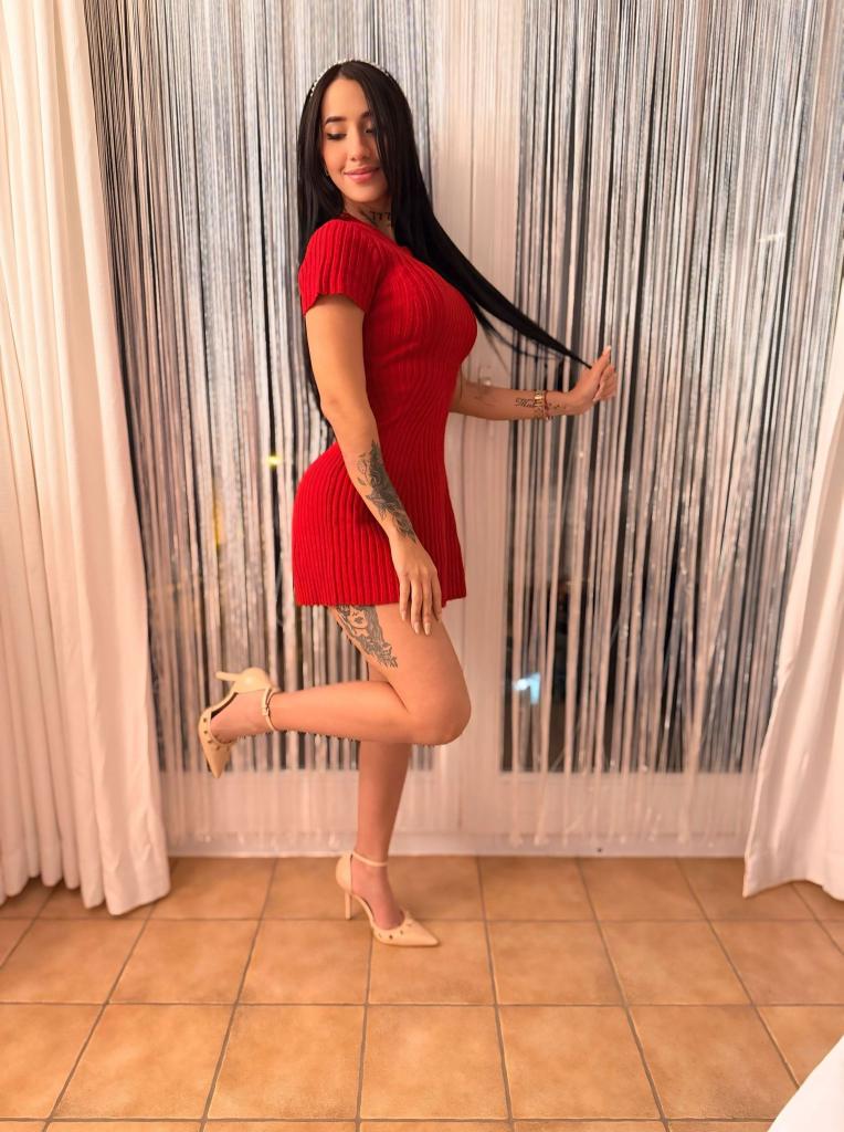 Chica busca chico en Tenerife: 