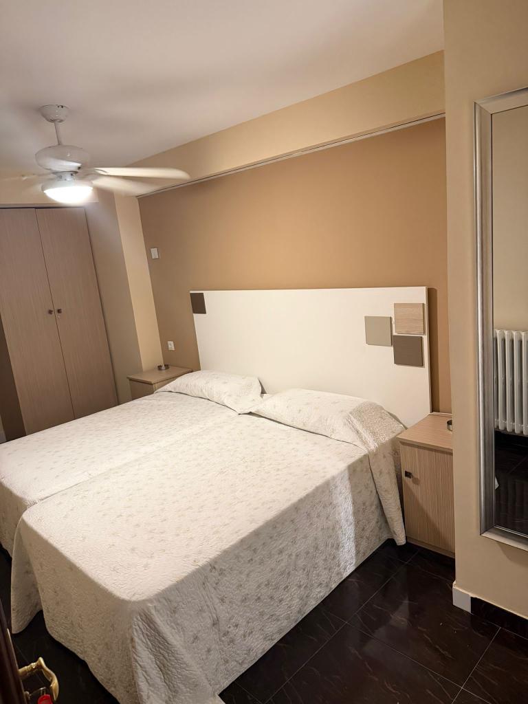 602012510: Chica busca chico en Burgos