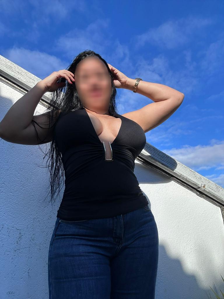 603237486: Chica busca chico en Pontevedra