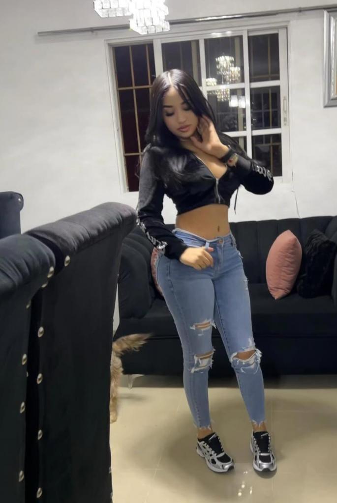 623321074: Chica busca chico en Tenerife