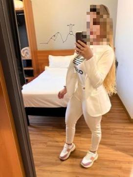 633779864: Chica busca chico en Cantabria