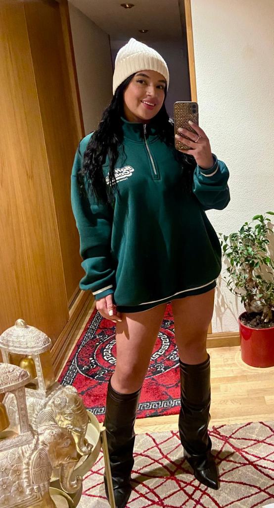 617097195: Chica busca chico en Murcia