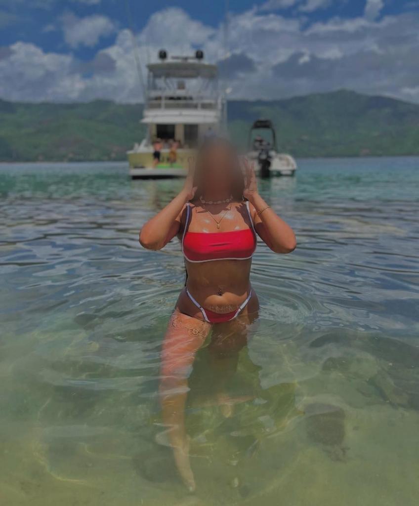 604341683: Chica busca chico en Alicante