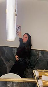 611356513: Chica busca chico en Madrid