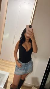 641385143: Chica busca chico en Murcia