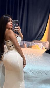 613673382: Chica busca chico en Sevilla