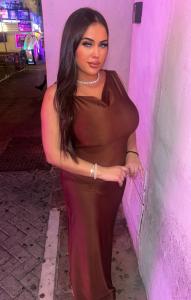 614890158: Chica busca chico en Málaga