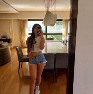 672846244: Chica busca chico en La Coruña