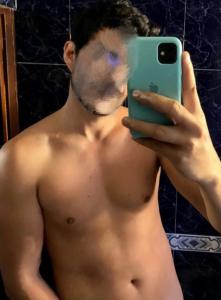 627481746: Chico busca chica en Badajoz