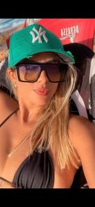 613429488: Chica busca chico en Barcelona