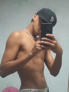 634720690: Chico busca chica en Tenerife