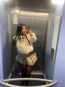 617097195: Chica busca chico en Murcia