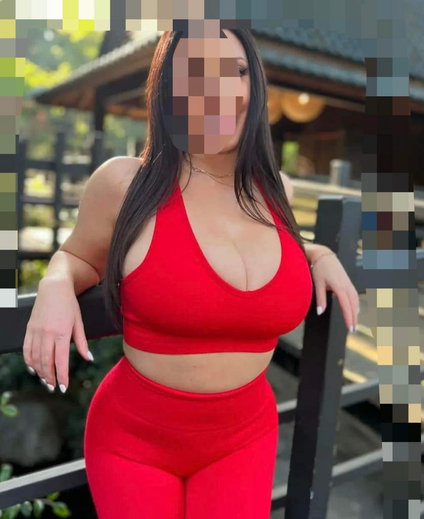 Chica busca chico en Barcelona: 