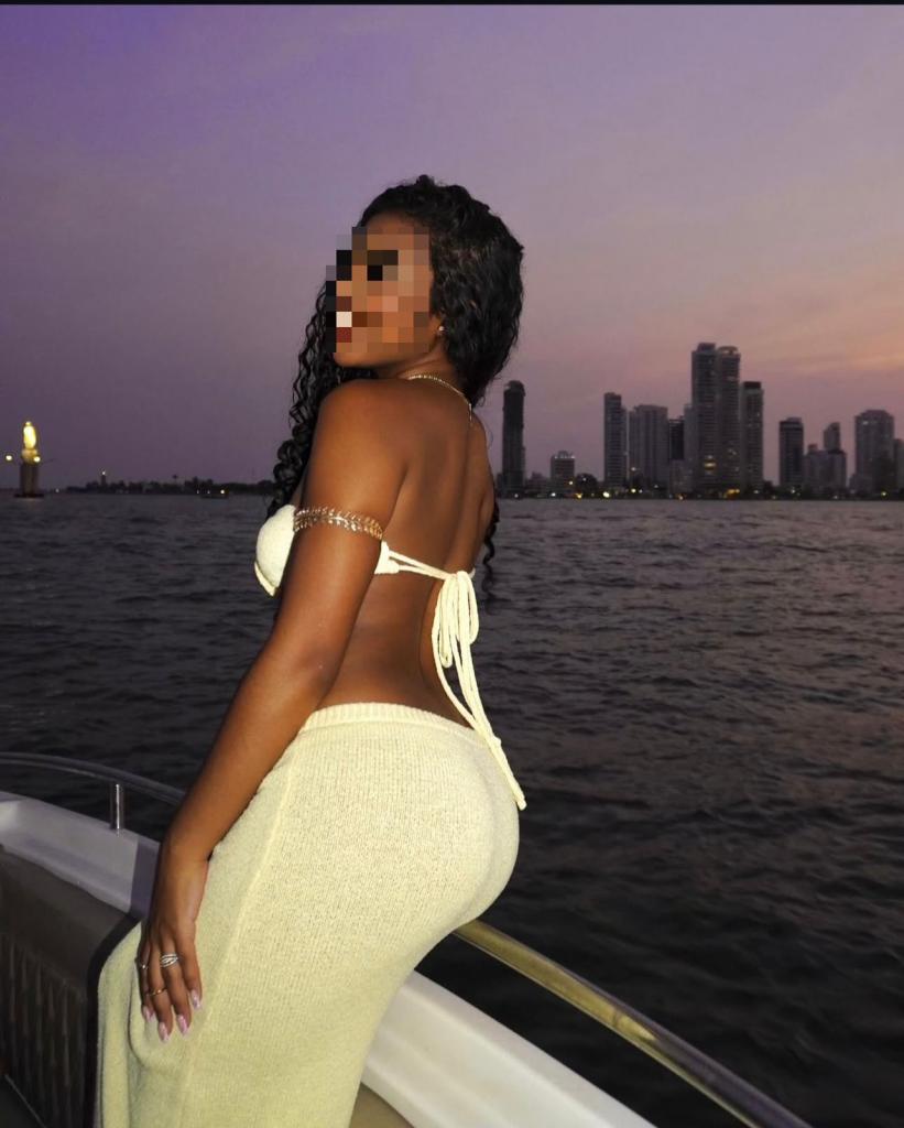 632138780: Chica busca chico en Pontevedra