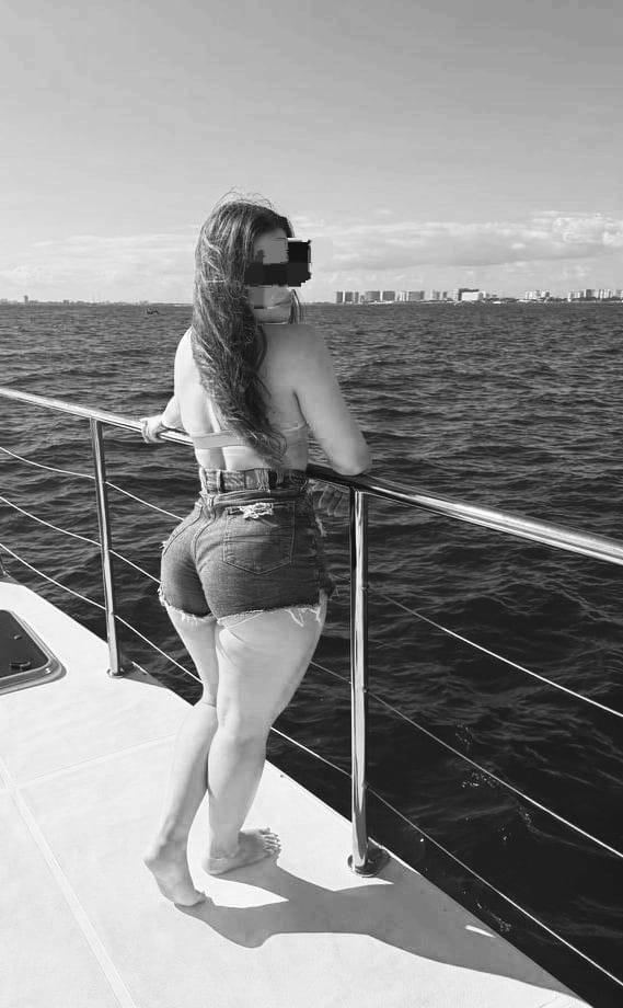 614101275: Chica busca chico en Navarra