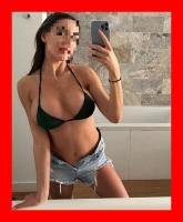 631254601: Chica busca chico en La Coruña