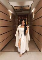 607010965: Chica busca chico en Valencia