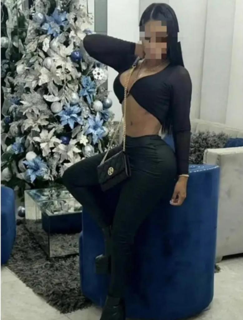 Chica busca chico en Granada: 