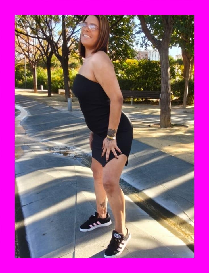 Chica busca chico en Tenerife: 