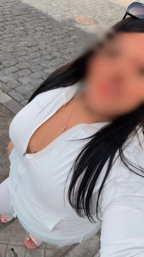 Chica busca chico en Tenerife: 