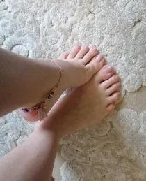 603214411: Chica busca chico en Madrid